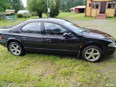 Dodge Stratus 1996, kuva 2/8