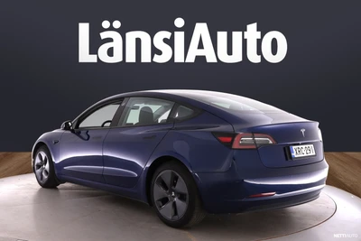 Tesla Model 3 Standard Range Plus 2021, photo 6/30