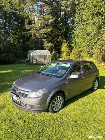 Opel Astra 2006, kuva 3/10