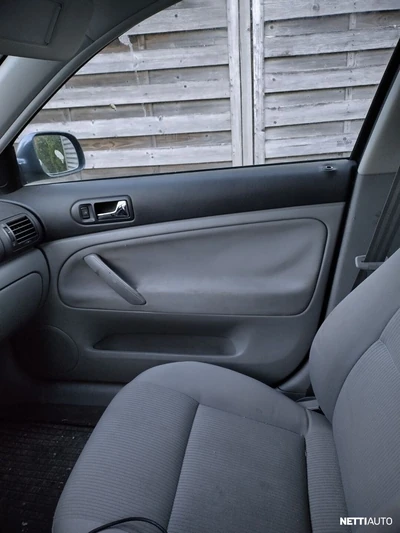 Volkswagen Passat 1,9 Tdi 2001, photo 4/5