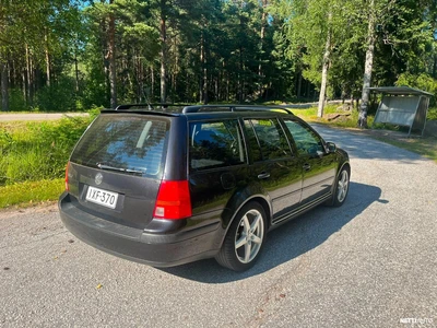 Volkswagen Golf 2003, kuva 6/9