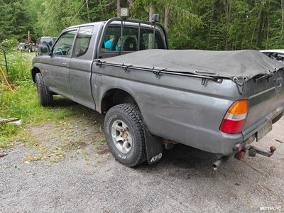 Mitsubishi L200 1999, photo 7/10