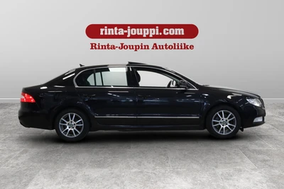 Skoda Superb 2,0 TDI 170 Elegance DSG 2012, photo 5/34