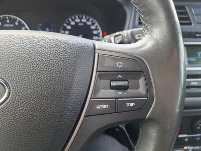 Hyundai i20 1,2 5MT ISG fresh 2018, photo 6/11