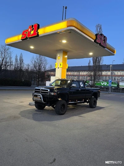 Dodge Ram 2500 1996, kuva 1/7
