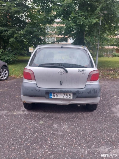 Toyota Yaris 2002, kuva 4/17