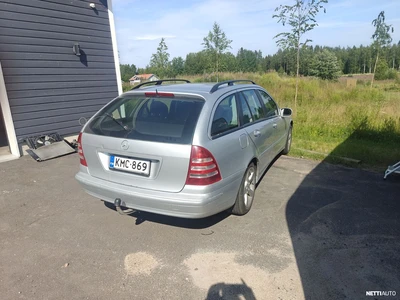 Mercedes-Benz C 2006, photo 3/4