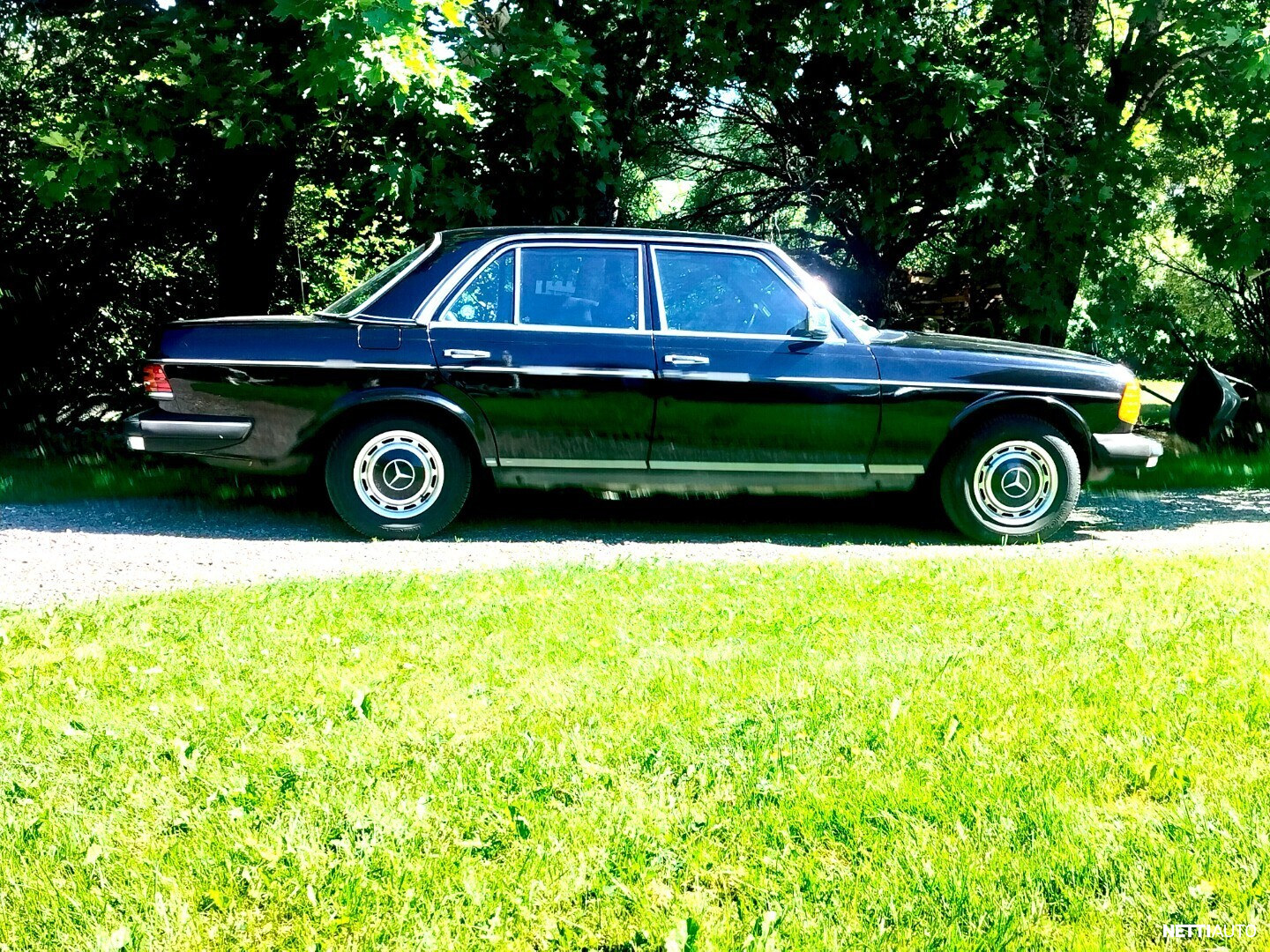 Mercedes-Benz 300