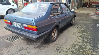 Volkswagen Polo 1988, kuva 4/18