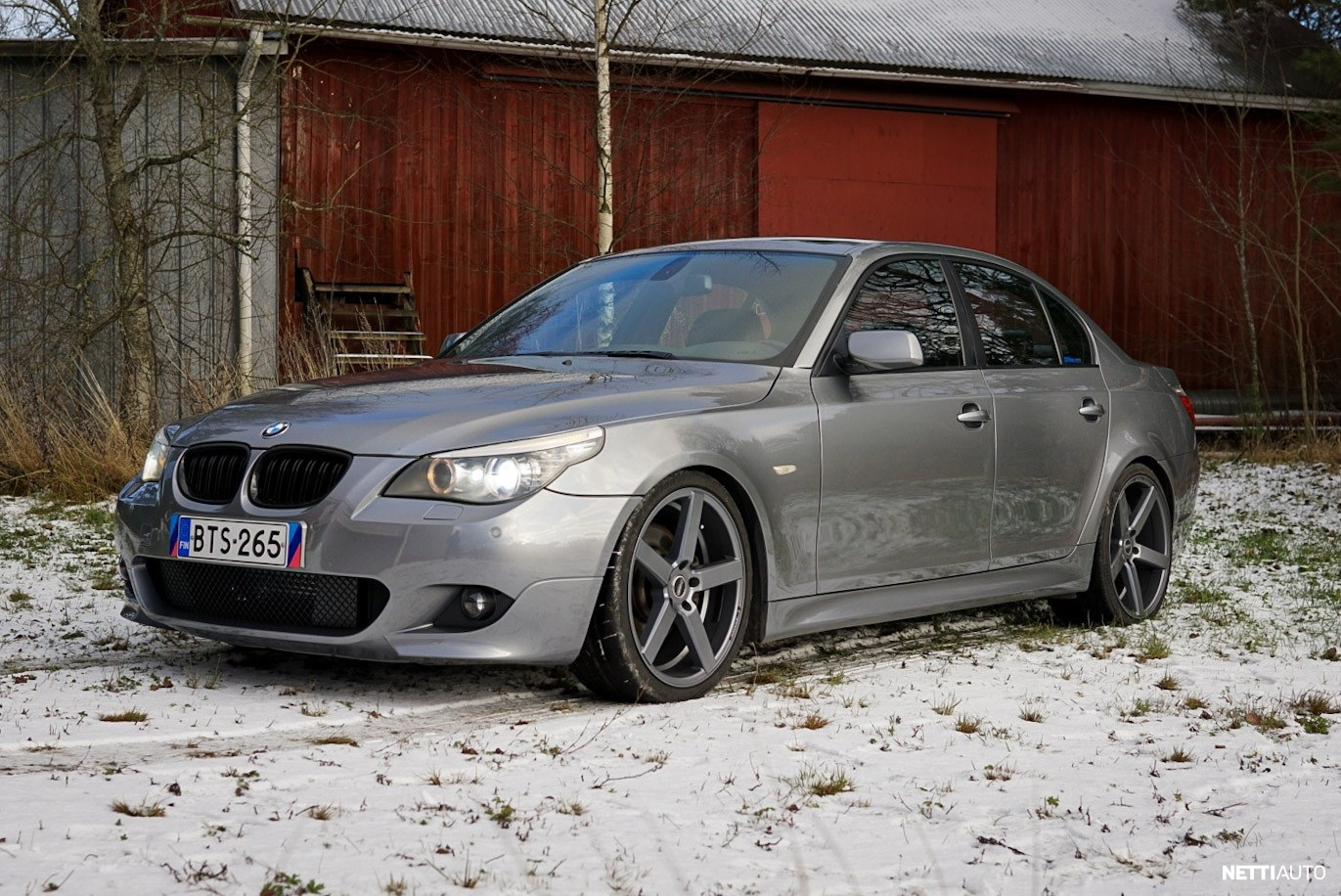 BMW 530