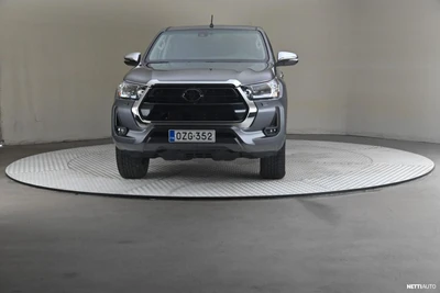 Toyota Hilux 2021, kuva 3/28
