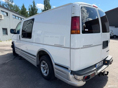 Chevrolet Chevy Van 2002, kuva 2/24