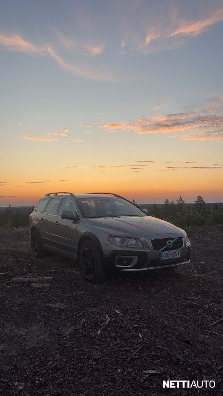 Volvo XC70