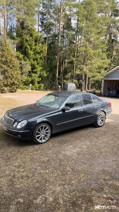 Mercedes-Benz E 2003, kuva 2/19