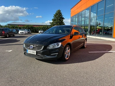 Volvo V60 D5 AWD Twin Engine Summum aut 2017, kuva 3/8