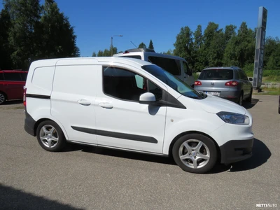 Ford Transit Courier 2015, photo 4/28