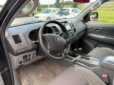 Toyota Hilux 2011, photo 7/10