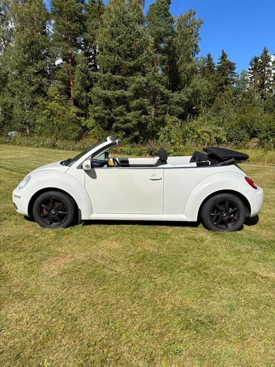 Volkswagen New Beetle 2010, kuva 6/15