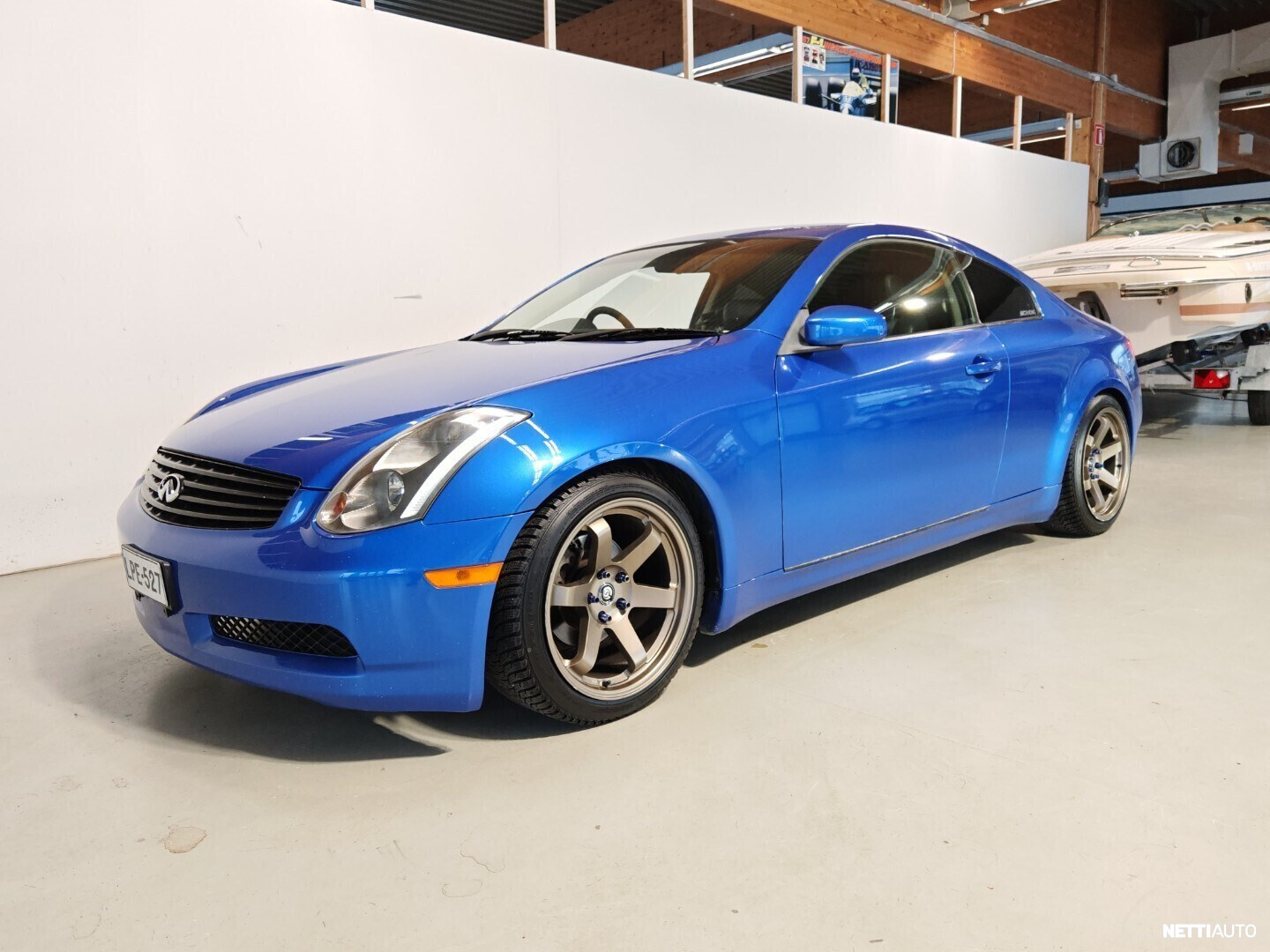 Nissan Skyline