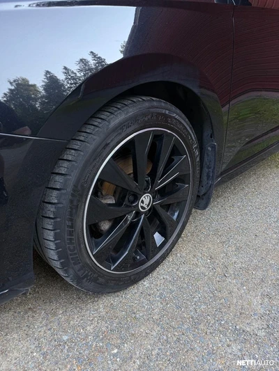 Skoda Fabia 1,2 TSI 90 Monte Carlo 2017, photo 3/9