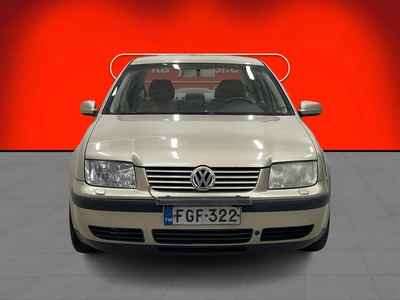 Volkswagen Bora 1,6 75kW aut 2003, photo 3/35