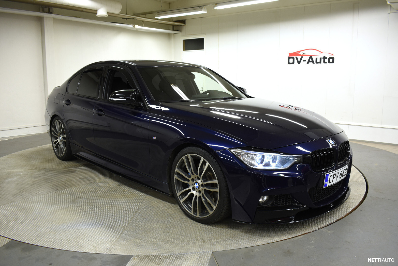 BMW 335