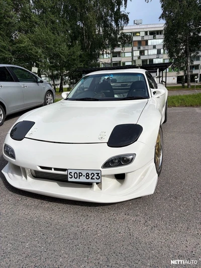 Mazda RX-7 1996, photo 5/7