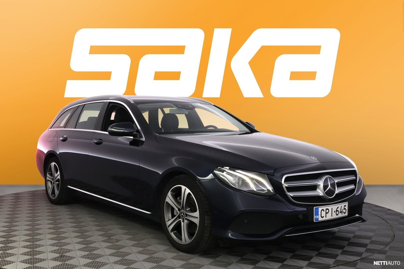 Mercedes-Benz E