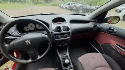 Peugeot 206 4D 206 HATCHBACK 1.4I 2005, kuva 6/11