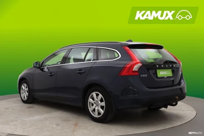 Volvo V60 D2 Momentum 2013, photo 5/33