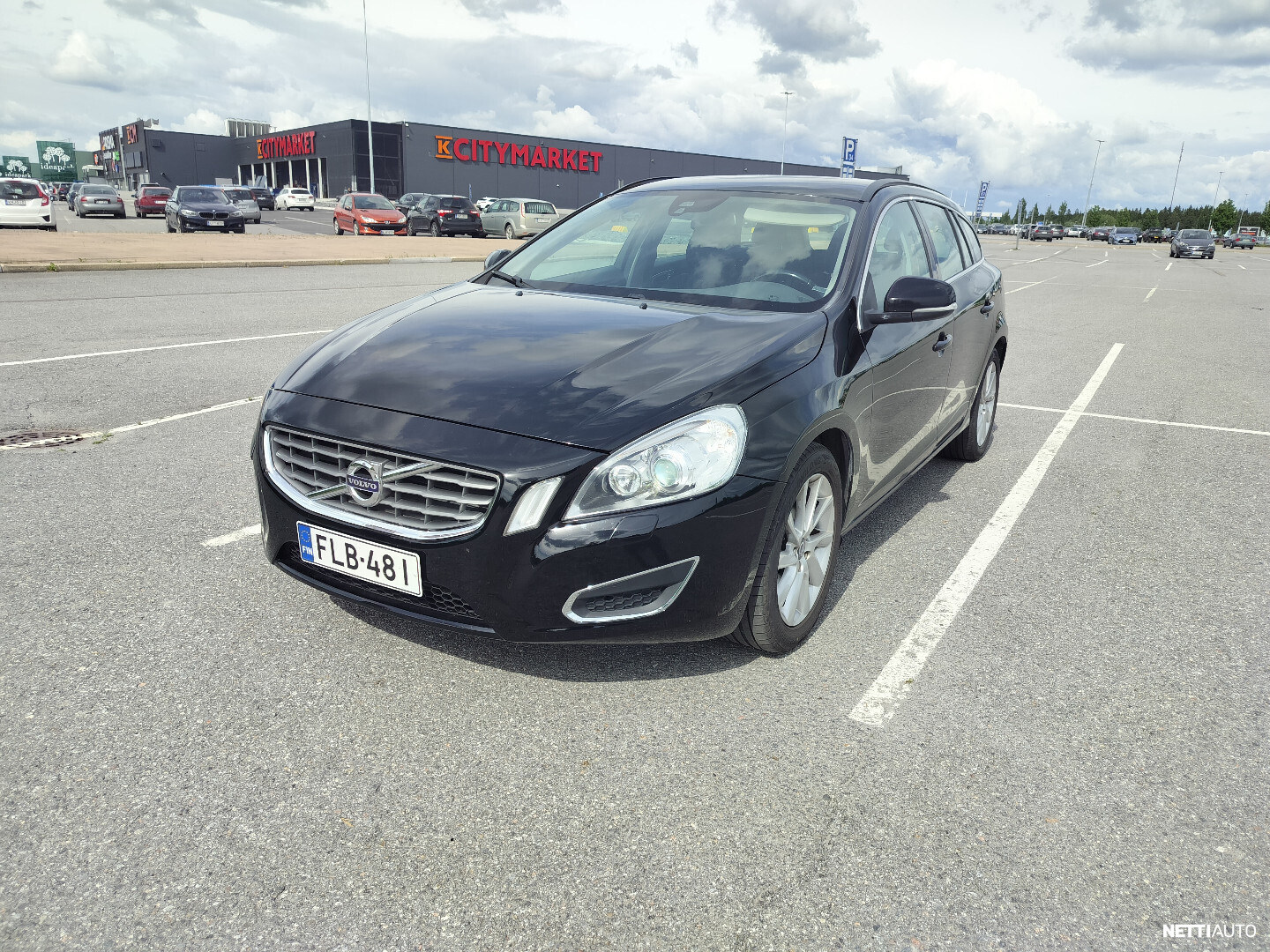 Volvo V60