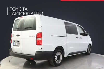 Toyota Proace 2023, photo 7/18