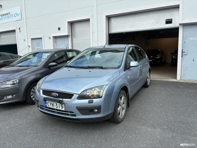 Ford Focus 2005, kuva 1/2
