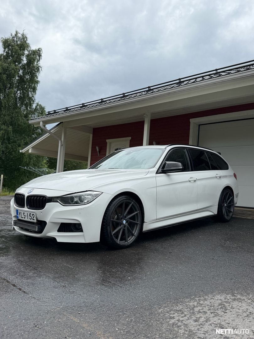 BMW 330