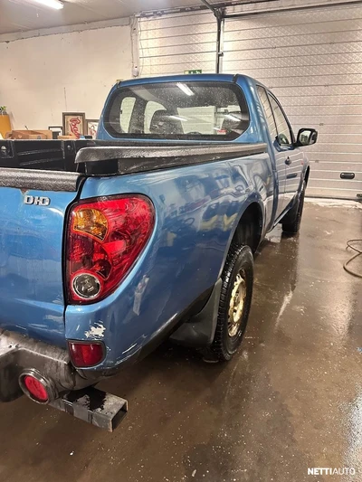 Mitsubishi L200 2008, photo 5/14