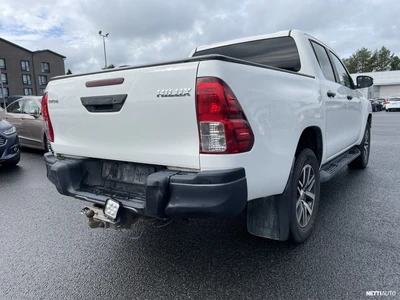 Toyota Hilux 2019, photo 4/42