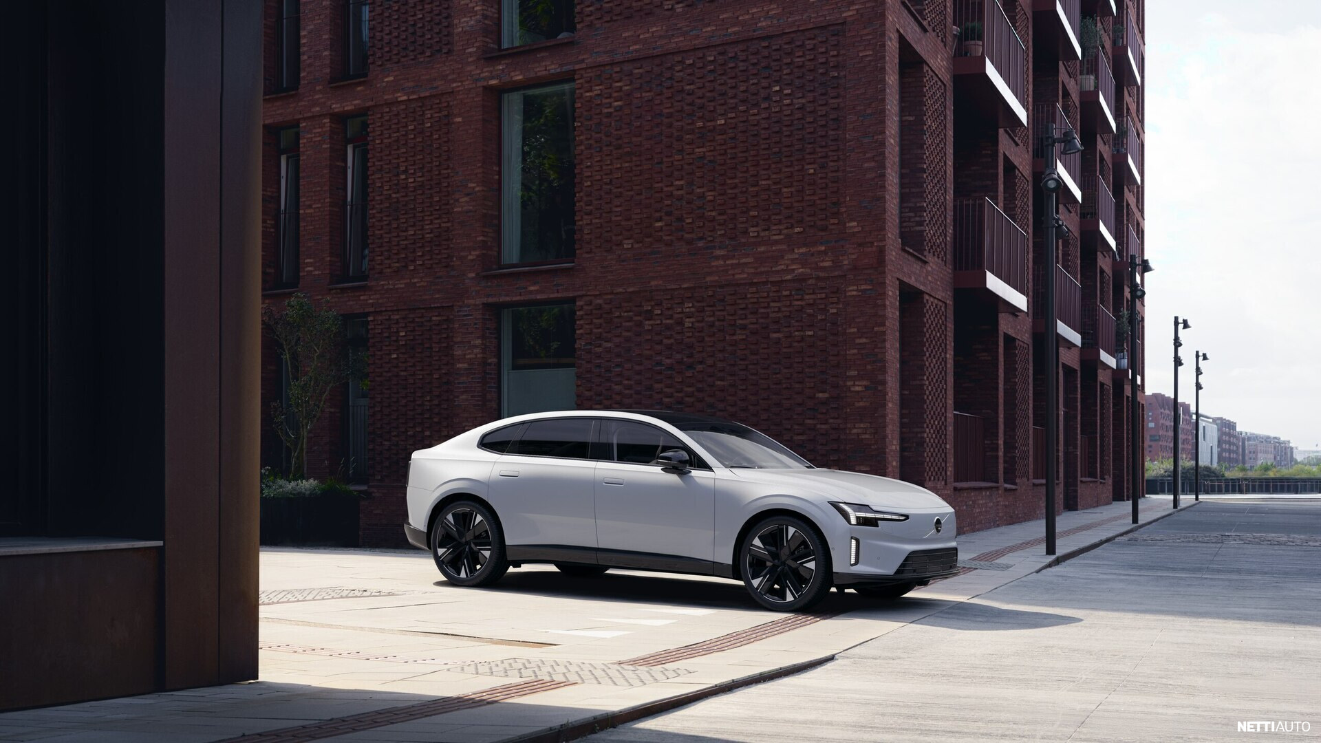 Volvo ES90