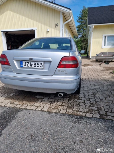 Volvo S40 1,8 1999, photo 4/23