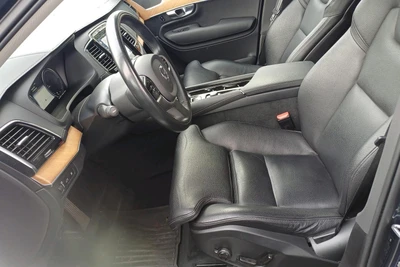 Volvo XC90 2022, photo 5/6