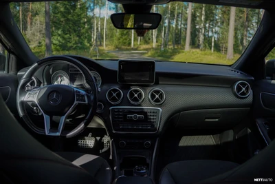 Mercedes-Benz A 200 A Premium Business 2015, kuva 5/7