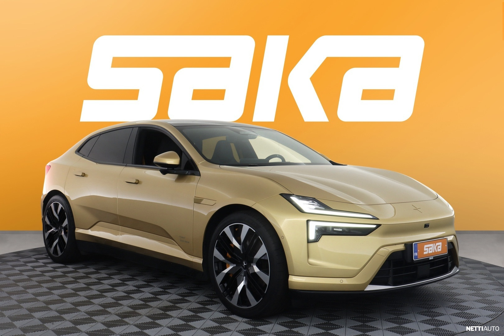 Polestar 4
