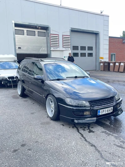 Opel Omega 1995, kuva 2/5