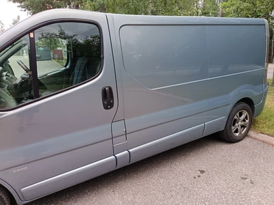 Opel Vivaro 2.0 cdti 2006, kuva 3/9