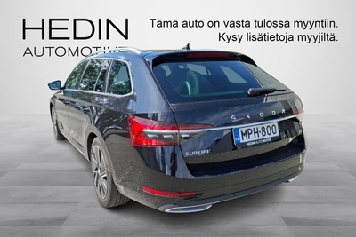 Skoda Superb 2023, kuva 2/5