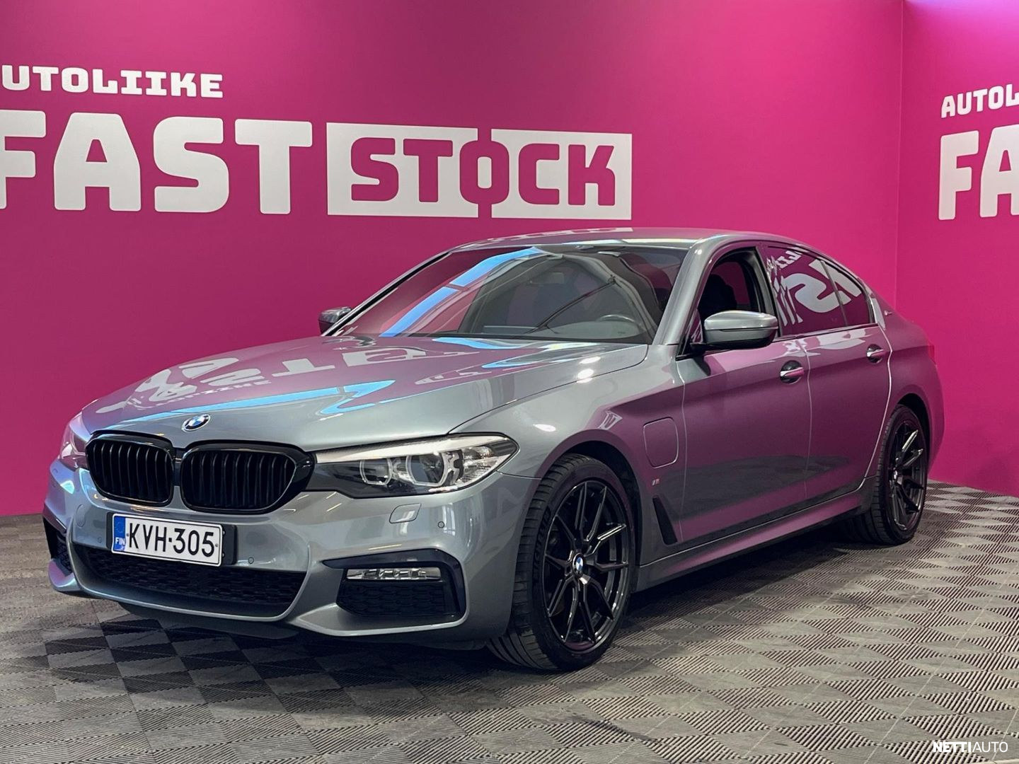 BMW 530