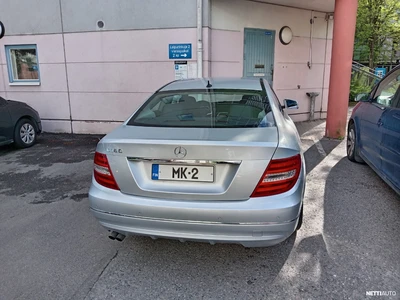 Mercedes-Benz C 2011, photo 3/11