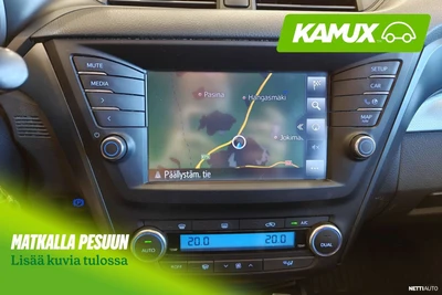 Toyota Avensis 2016, kuva 6/9