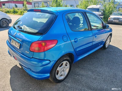 Peugeot 206 Trendy 1,4 5d 2005, photo 5/18
