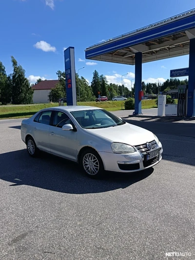 Volkswagen Jetta 2006, kuva 2/17
