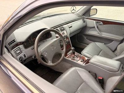 Mercedes-Benz E 2001, kuva 7/16